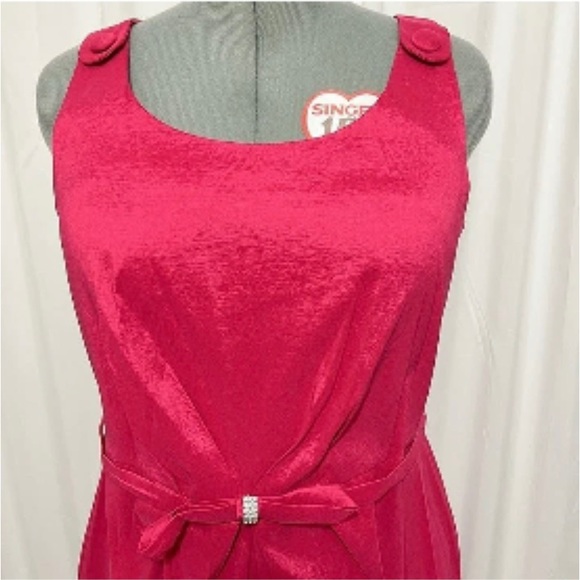 Dana Kay NWOT Sz 12 Red Pink  Sleeveless Pleated Front W/ Embellished Belt Dress - Picture 6 of 6